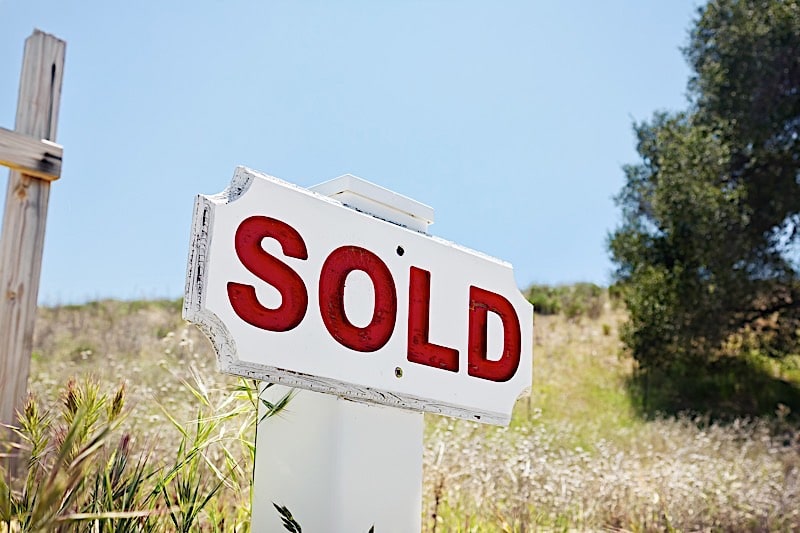 how to buy vacant land