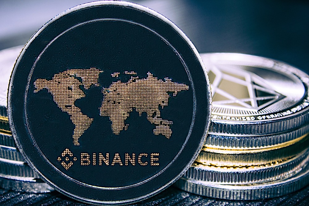 coinbase and binance different prices